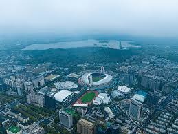 雷霆成为首支60胜球队！亚历山大提前锁定MVP，湖人跌至西部第五